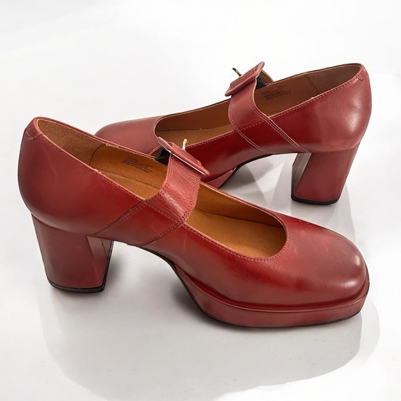 Miz Mooz Vintage Inspired Leather Red Chunky Block Peonie Heel Size 41 - Picture 2 of 9